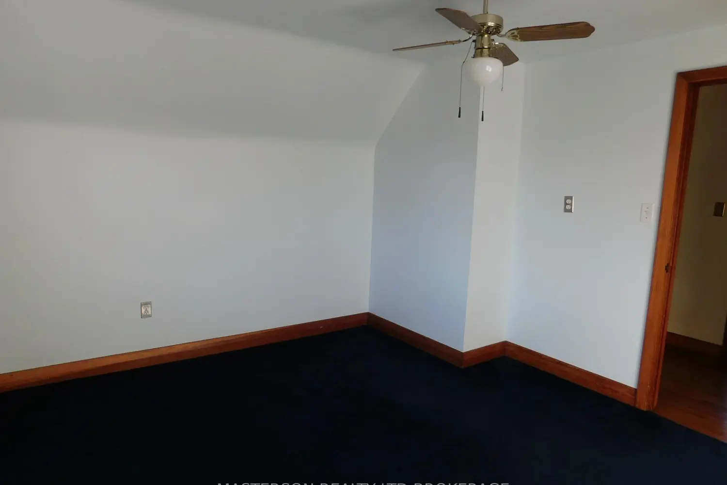 Additional image 11 of 4096 Dyson Avenue