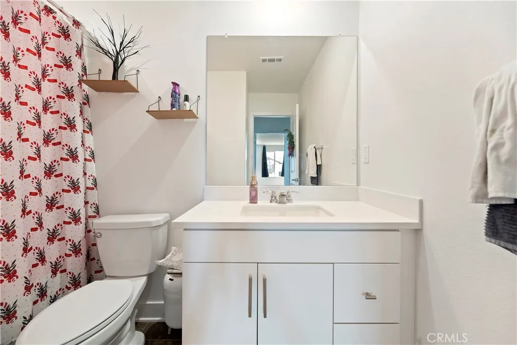 Additional image 85 of 364 Castaic Way, Rialto, CA 92377