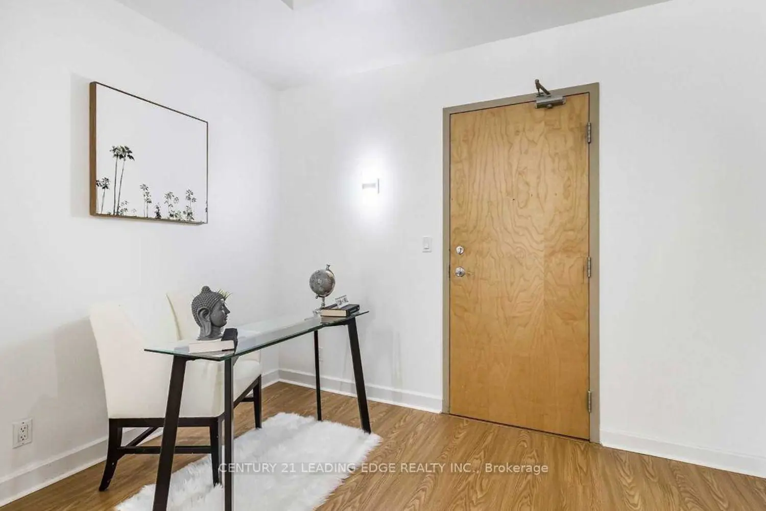 Additional image 18 of 350 Wellington Street 203