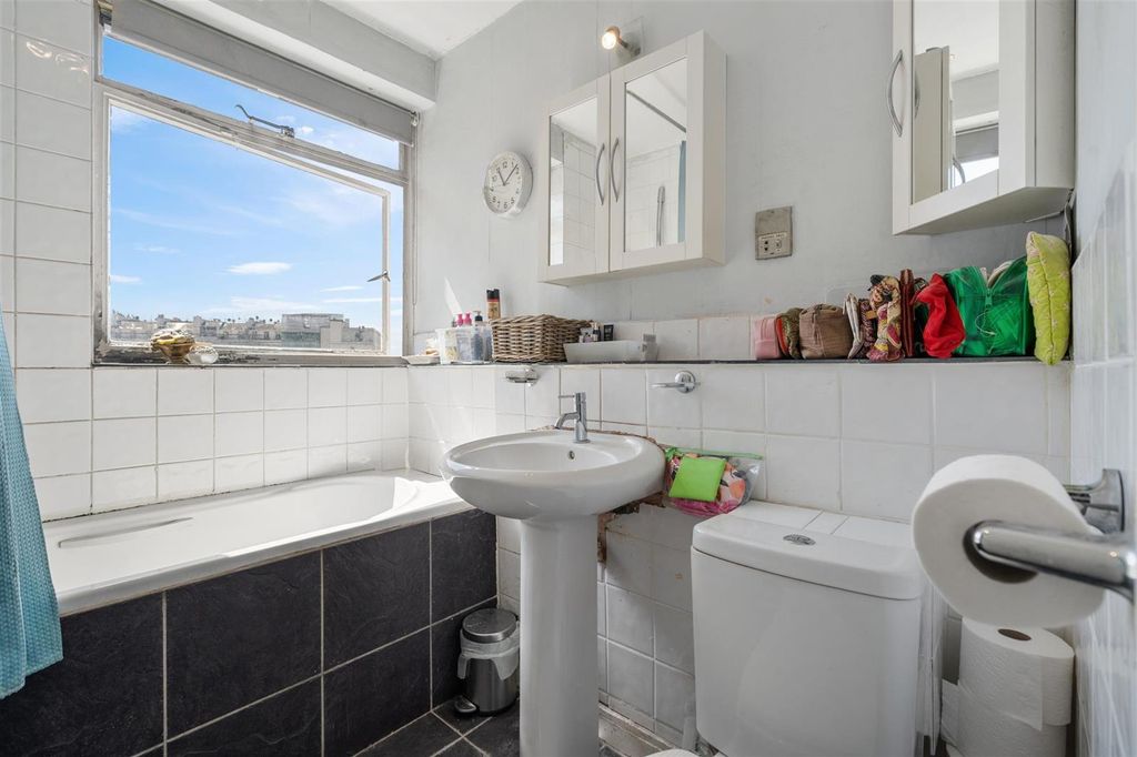 Additional image 6 of 1 bed flat for saleClifton Place, London W2