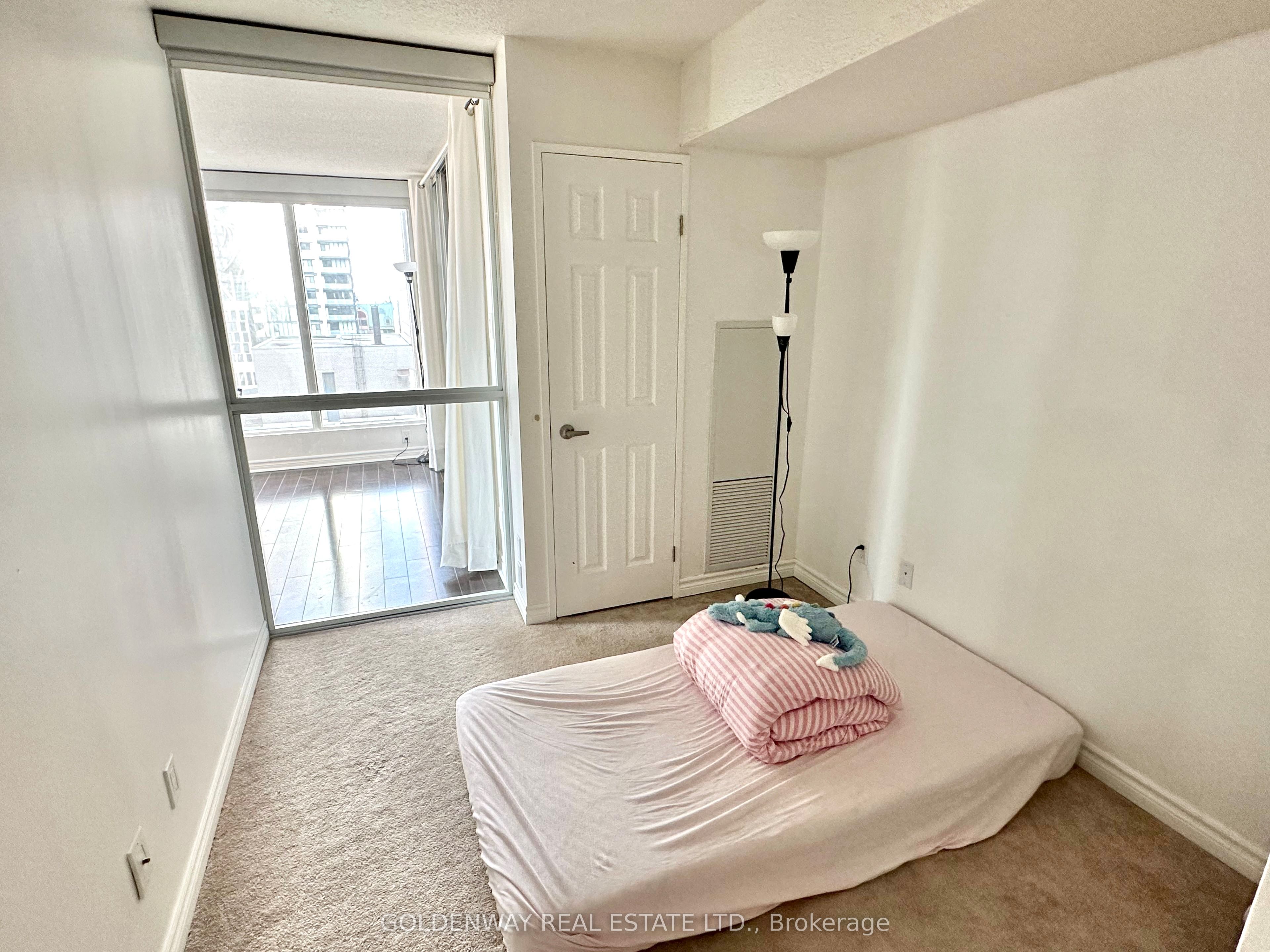Additional image 5 of 1503-55 Centre Avenue, Toronto, ON, M5G 2H5