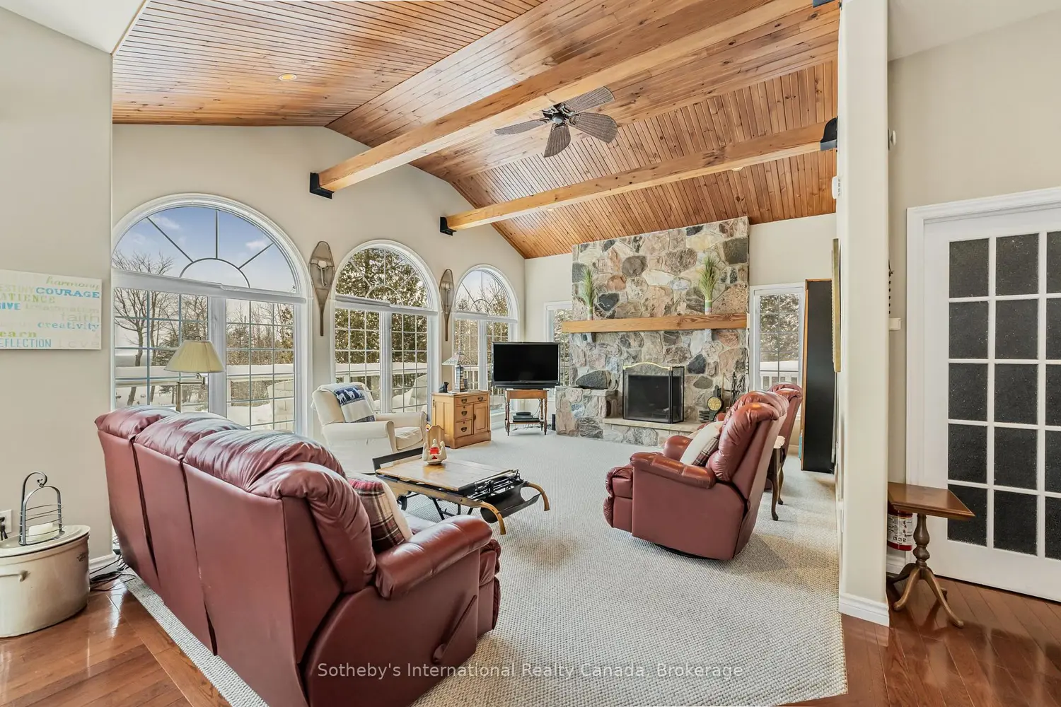 Additional image 2 of 679 Sandy Bay Road