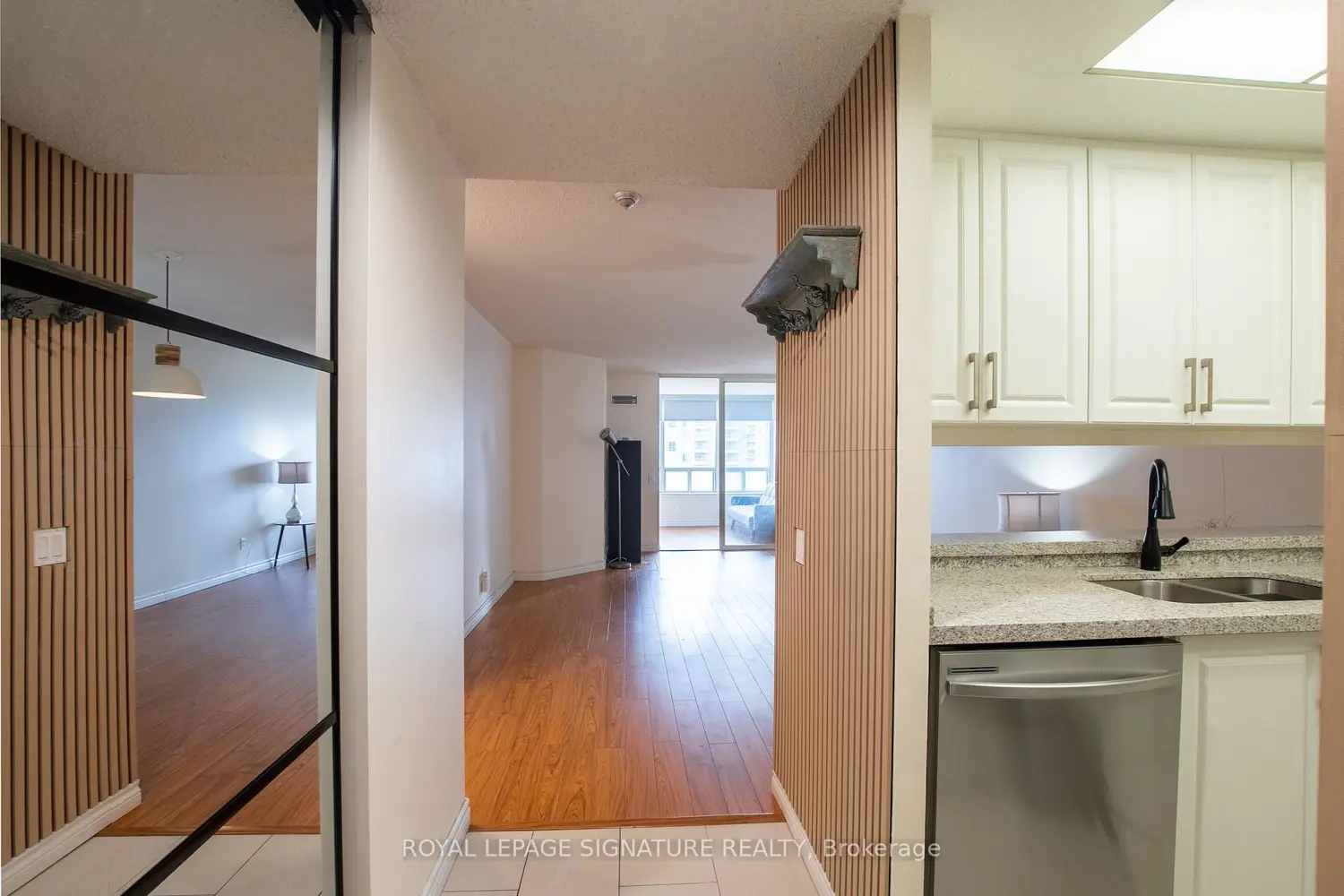 Additional image 3 of 7 Bishop Avenue 1604