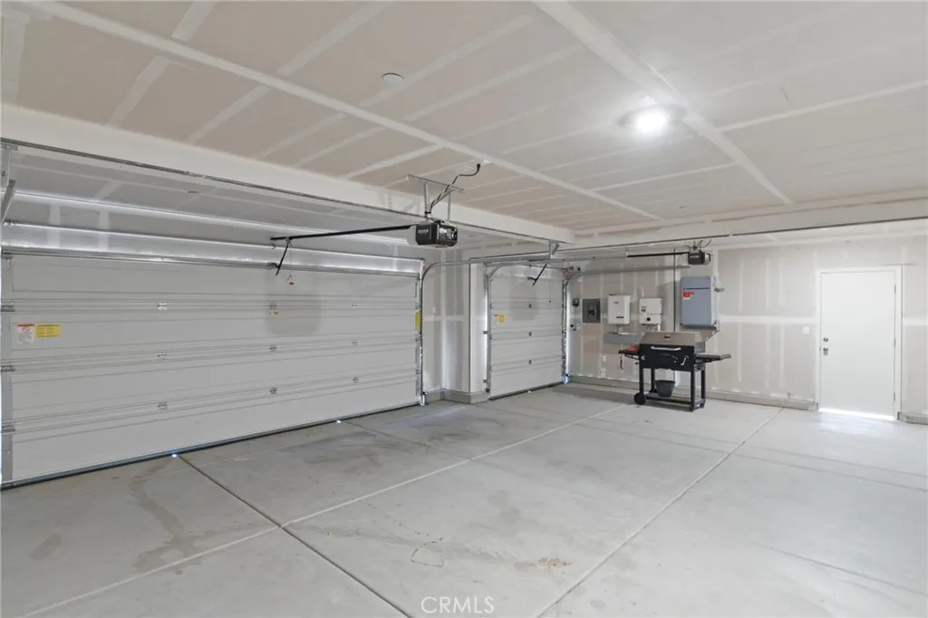 Additional image 26 of 1098 Stonebridge Ave, Tulare, CA 93274