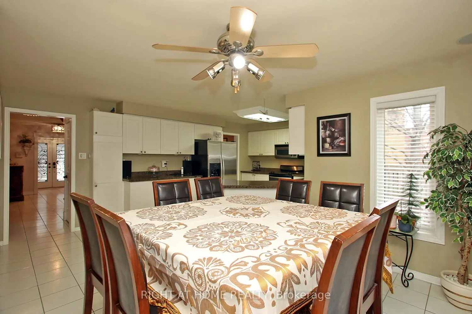 6 Coldstream Crescent photo 5