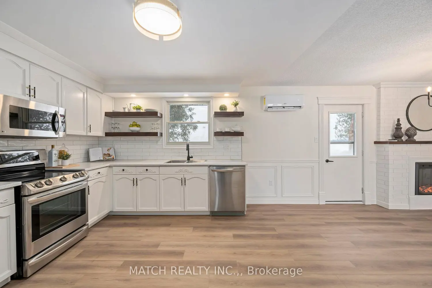 Additional image 4 of 13904 Graham Road