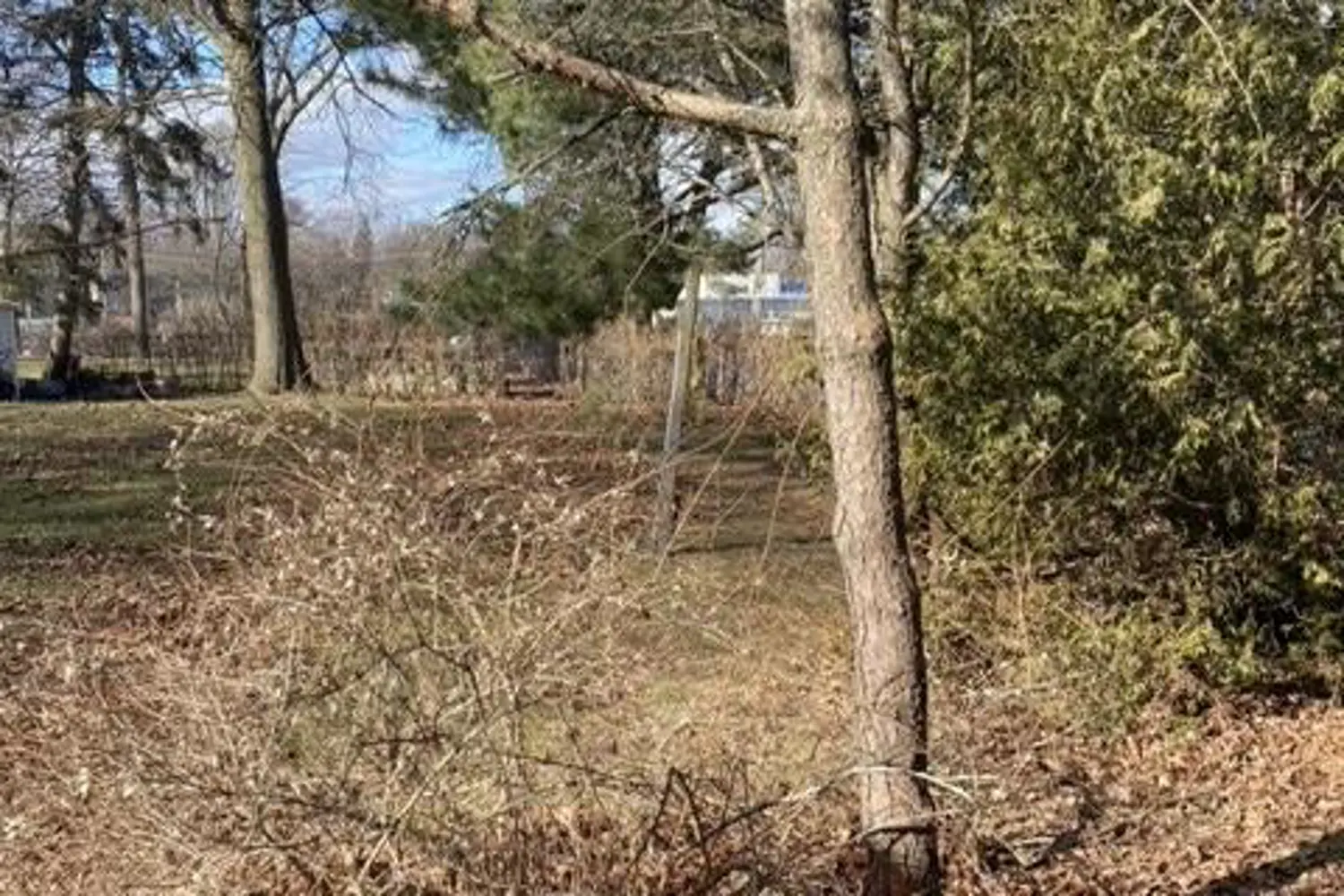 Additional image 13 of 21 Faircroft Boulevard
