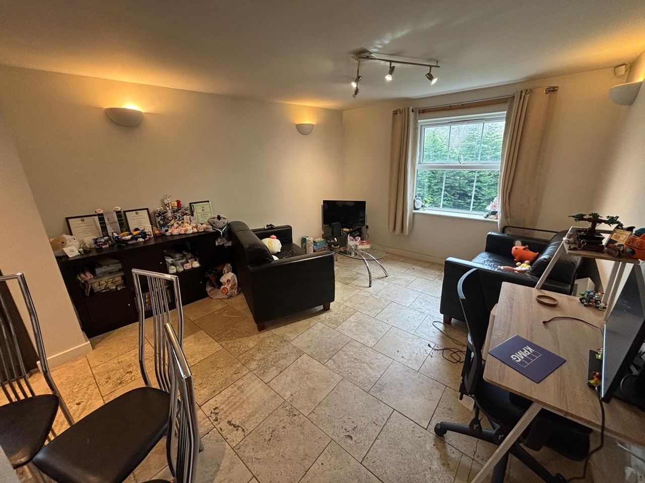 1 Bed Flat, The Junxion, LS5, N1 7GU