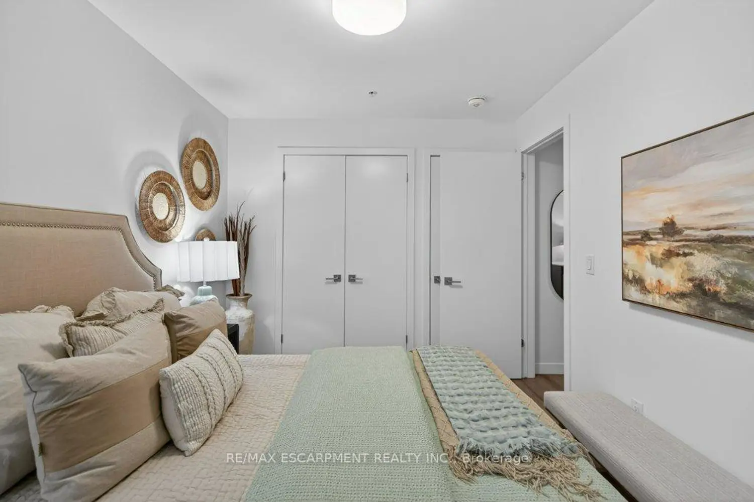 Additional image 12 of 479 Charlton Avenue 209