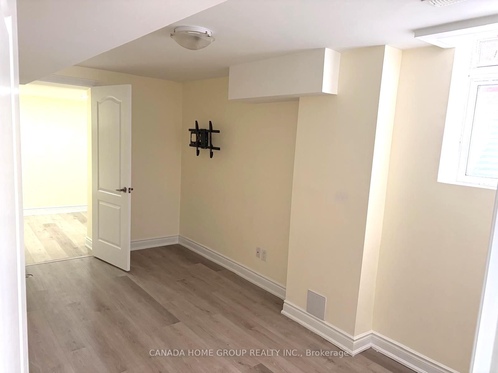 Bsmt-103 Sugarhill Drive, Brampton, ON, L7A 3X3