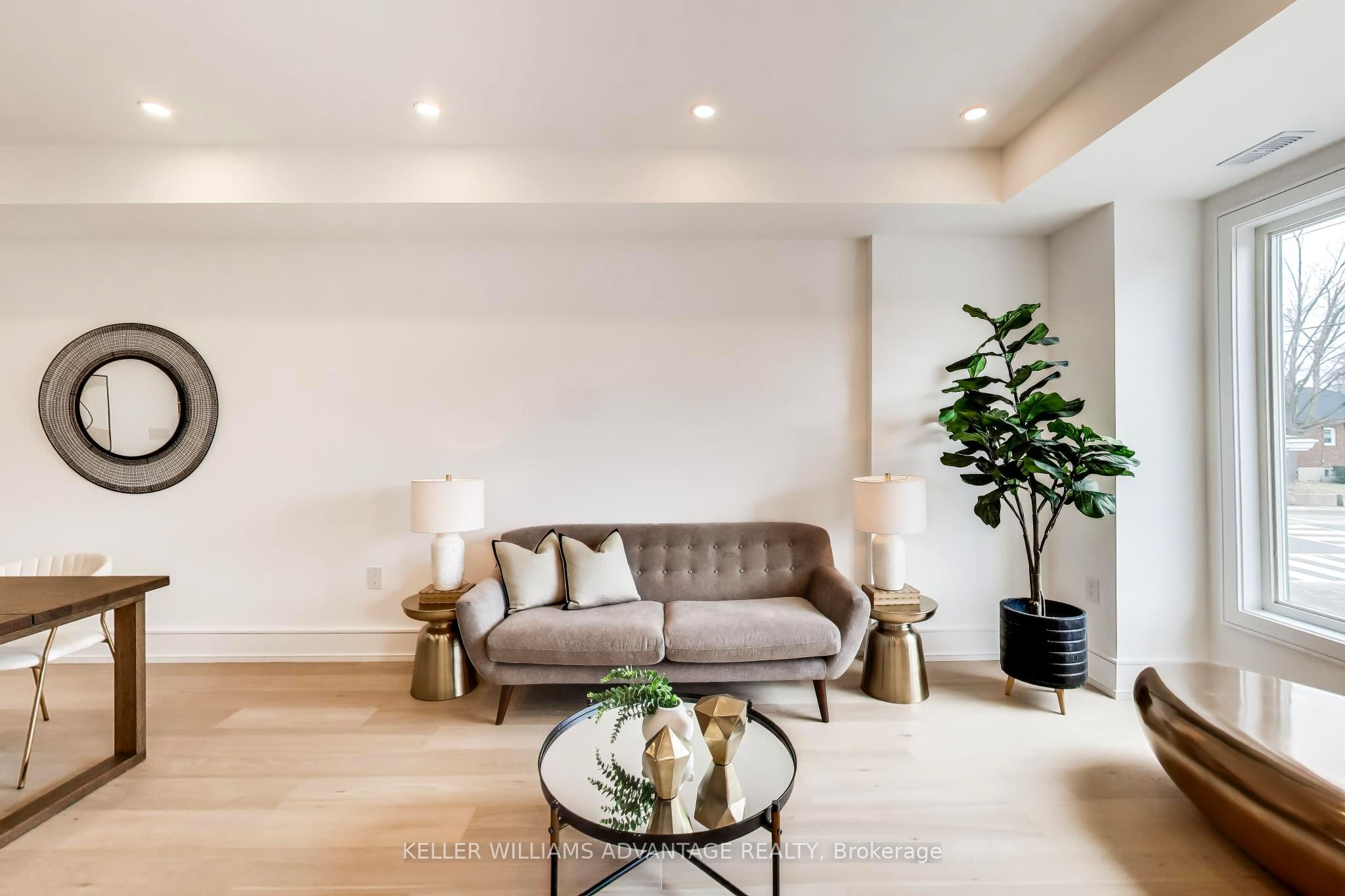 Additional image 6 of 104 Yardley Avenue, Toronto, ON, M4B 2B1