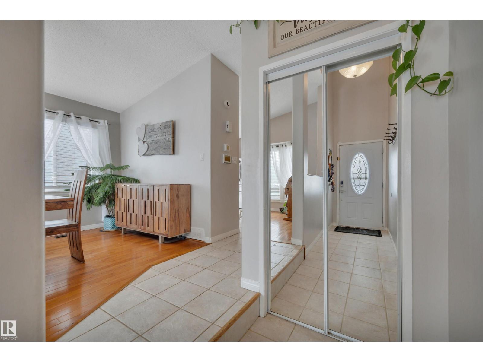 Additional image 5 of 1003 49 Street NW, Edmonton, AB, T6L4C8