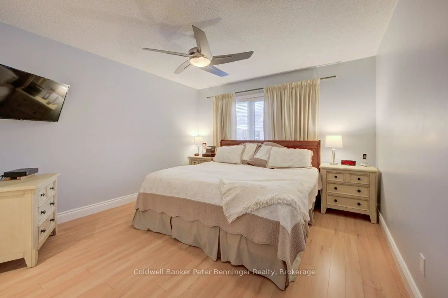 Additional image 10 of 874 Arlington Street 16