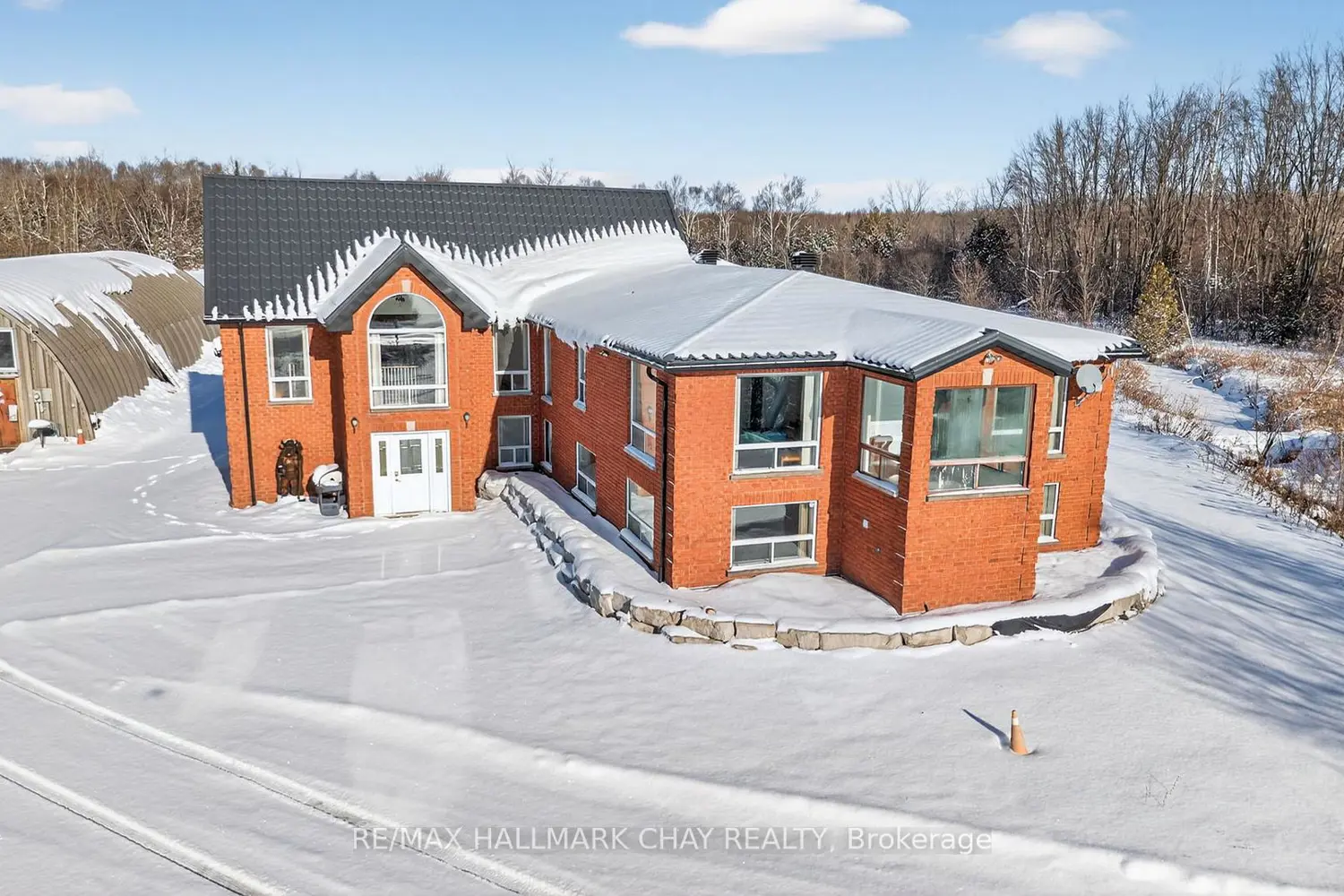 Additional image 16 of 2702 6Th Line