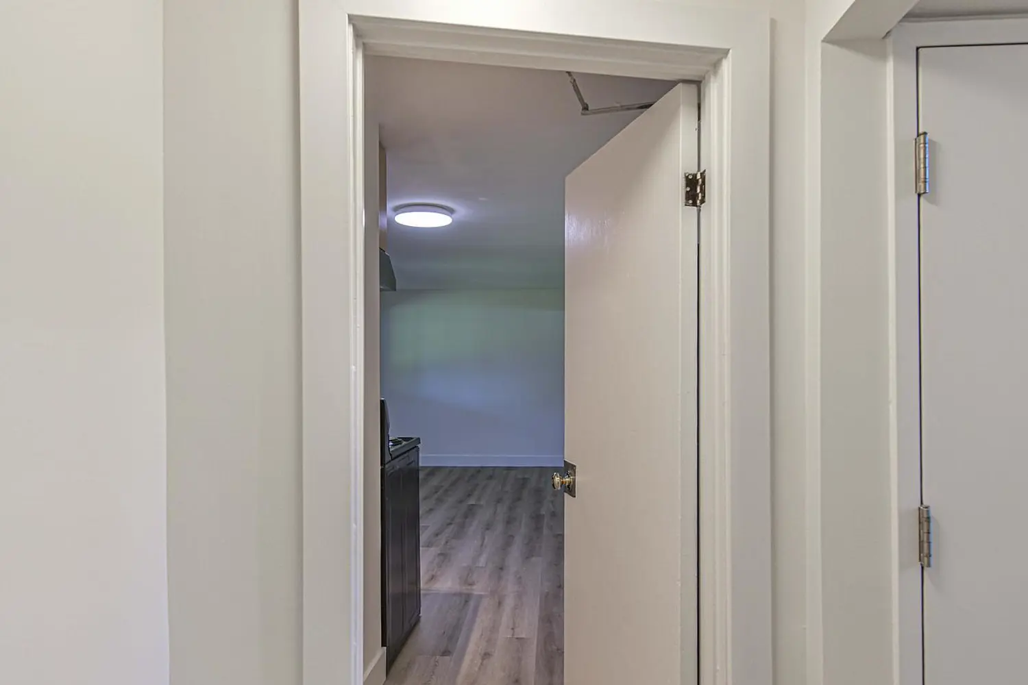 Additional image 14 of 571 High Street