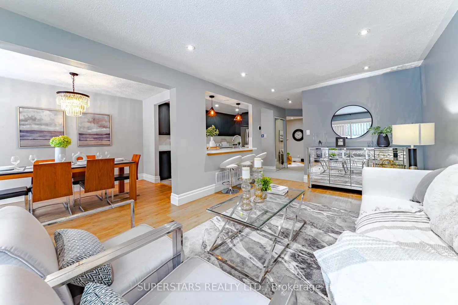 Additional image 5 of 17 Old Wellington Street