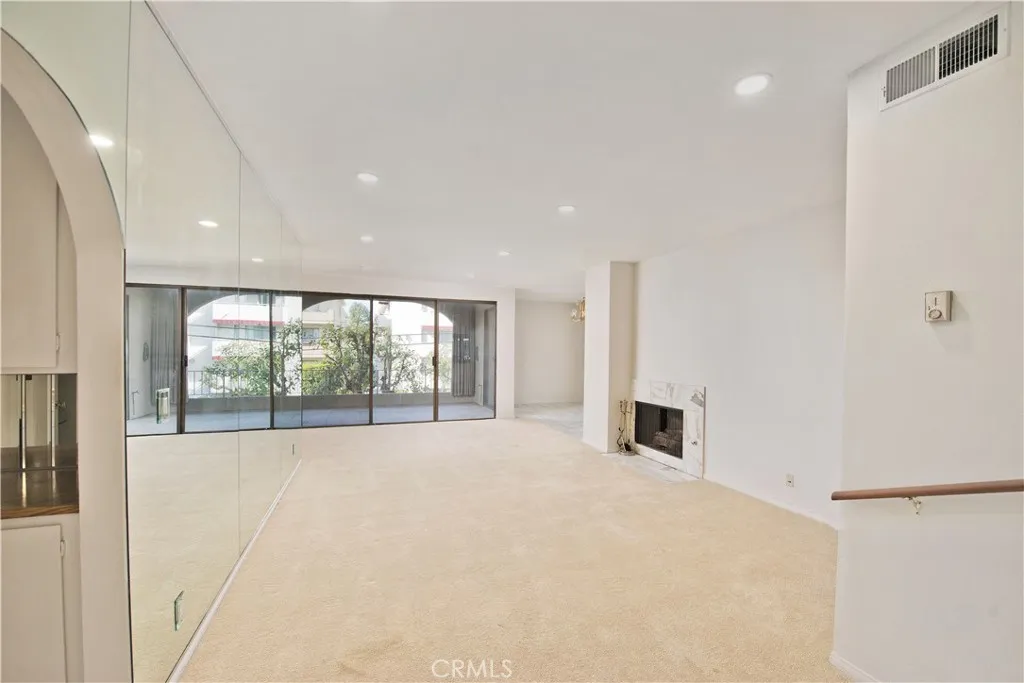 Additional image 28 of 5340 Yarmouth Unit 205, Encino, CA 91316