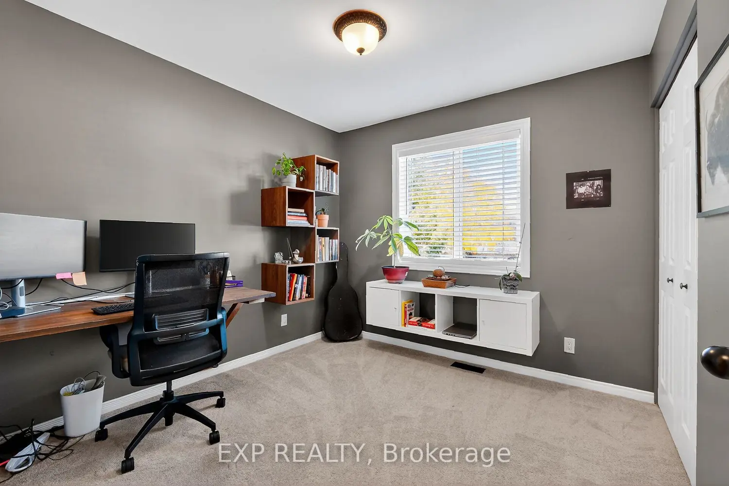 Additional image 11 of 544 Loucks Drive