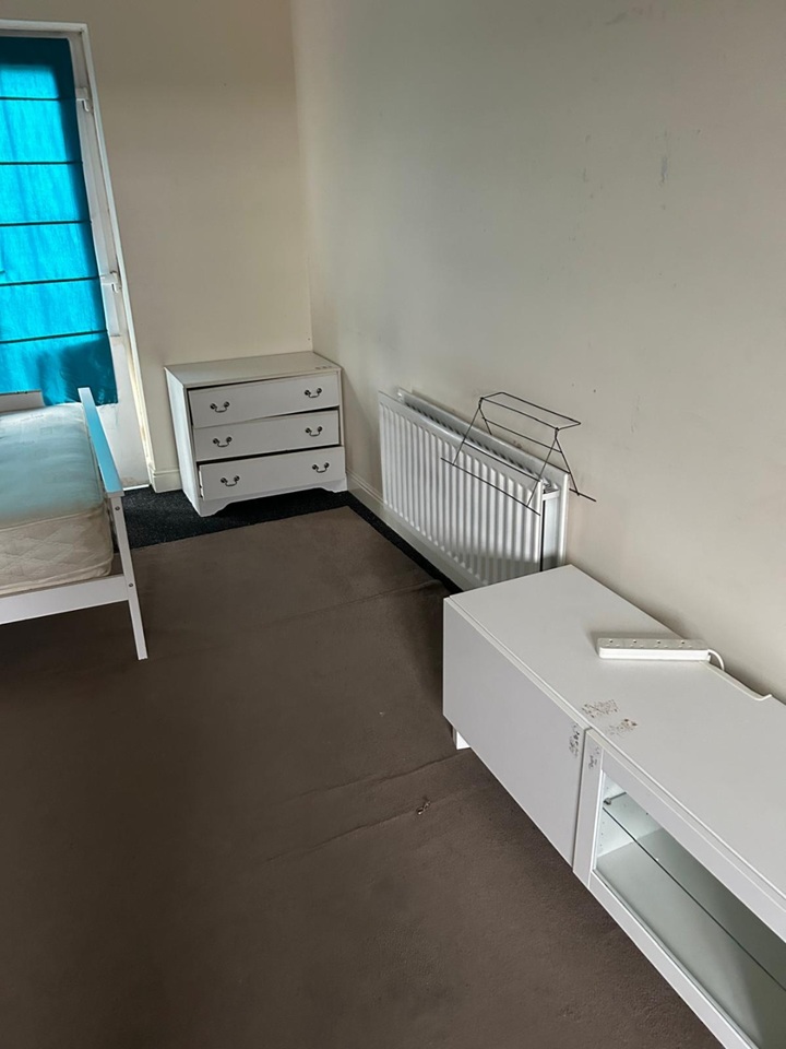 Additional image 4 of Room in a Shared Flat, Rawsthorne Avenue, M18, N1 7GU