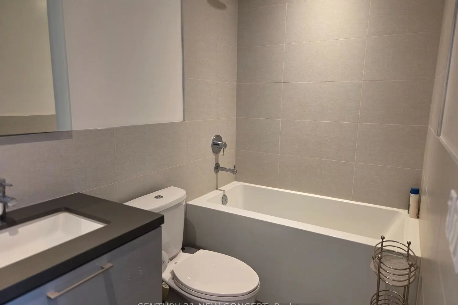 Additional image 6 of 1 Grandview Avenue 1807