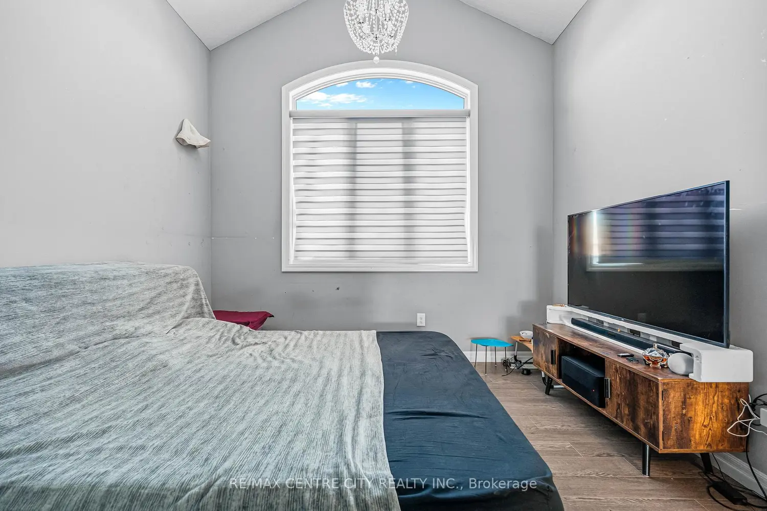 Additional image 16 of 1999 Maddex Way