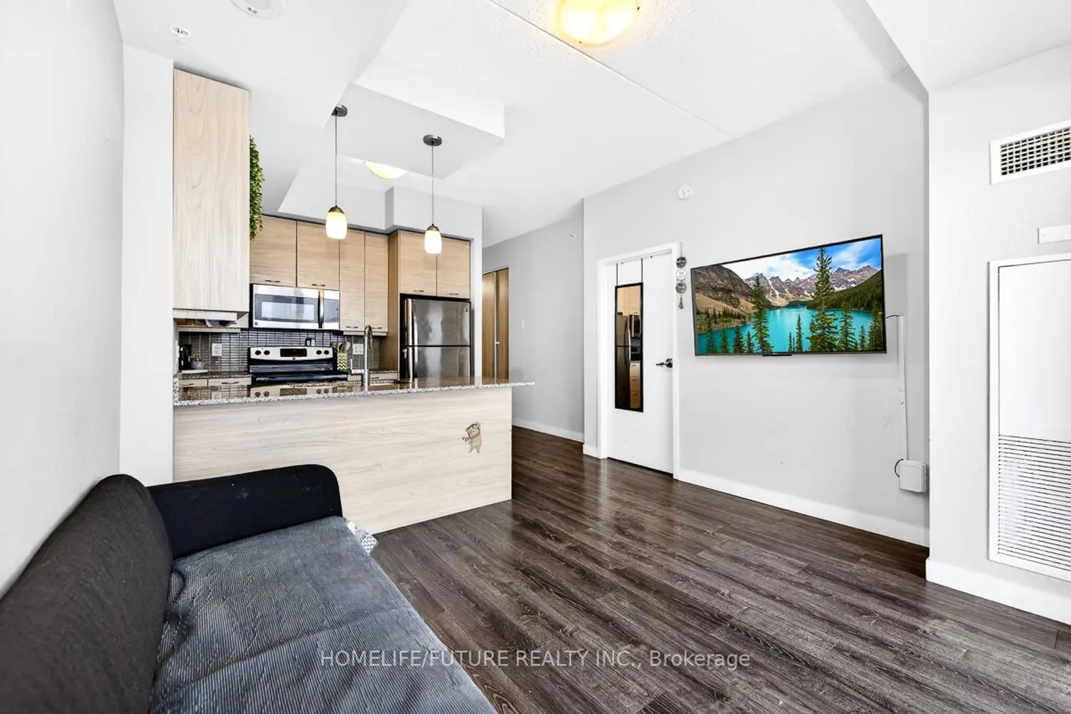 Additional image 6 of 318 Spruce Street 1601