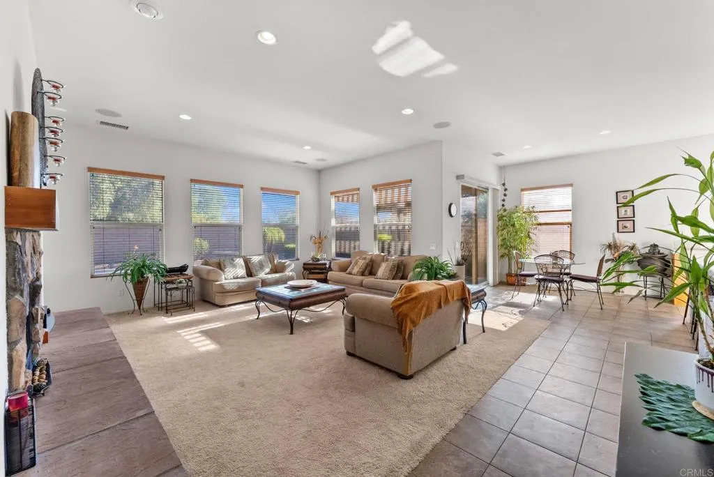 Additional image 21 of 241 Melbourne Glen, Escondido, CA 92026