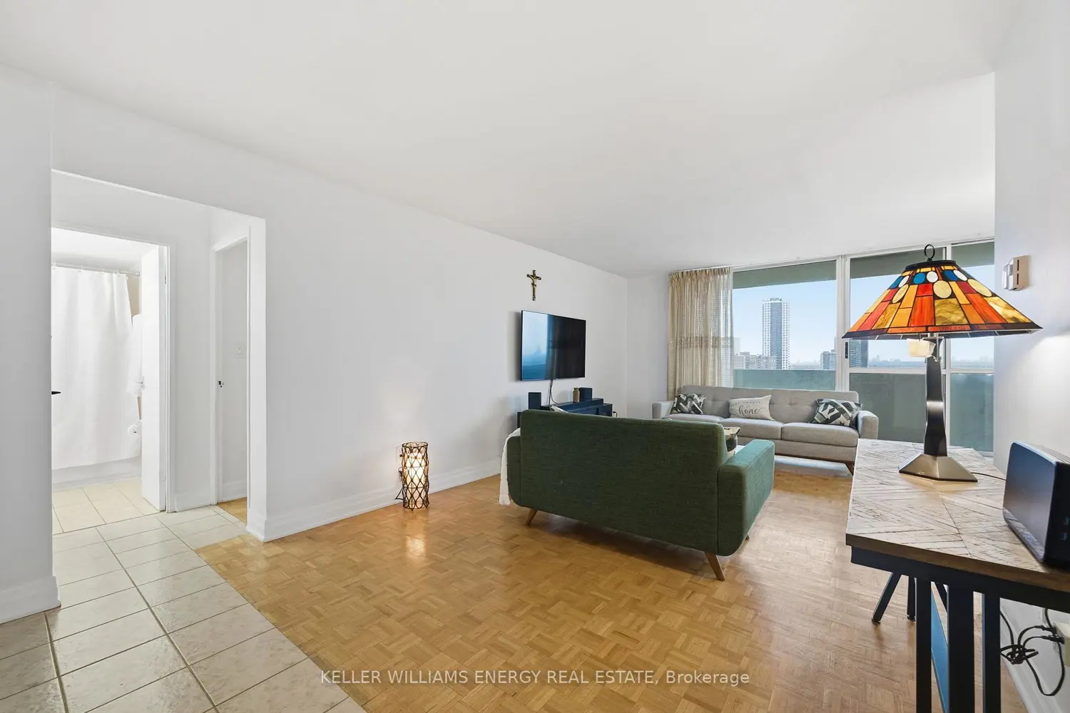 1 Massey Square 1514
