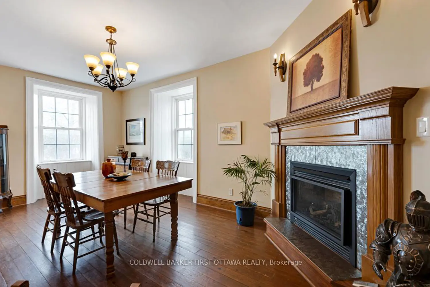 28 South Street photo 3