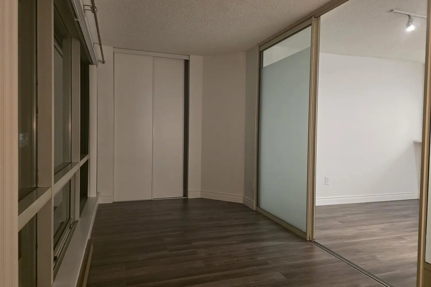 Additional image 8 of 1001 Bay Street 2513