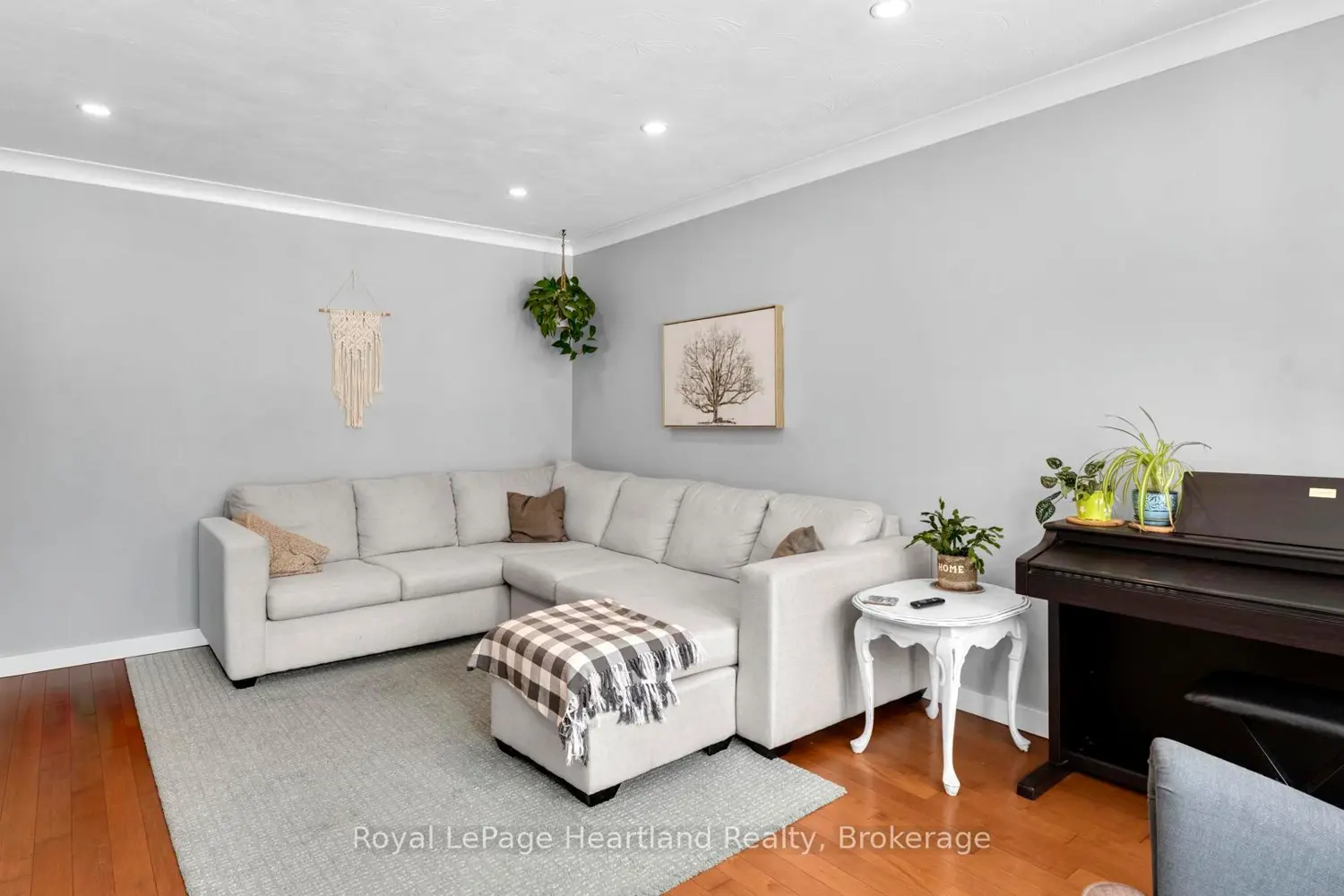 Additional image 9 of 296 Walnut Street