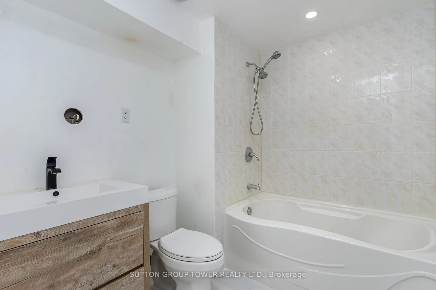 Additional image 16 of 90 Sproule Drive