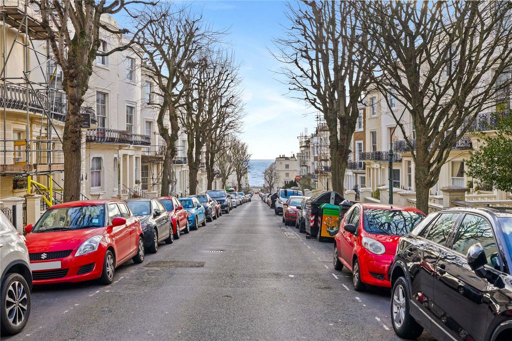 Additional image 13 of 2 bed flat for saleBrunswick Road, Hove, East Sussex BN3