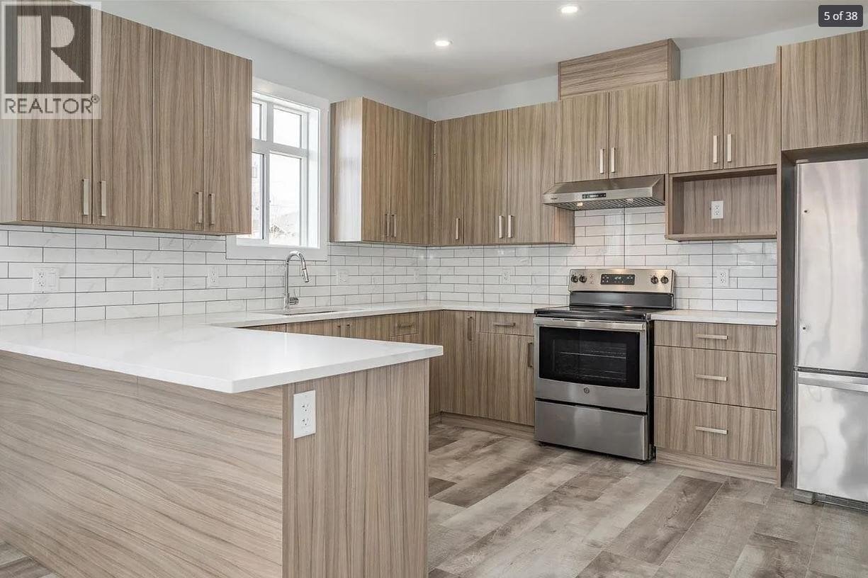 Additional image 7 of 1-1046 Martin Avenue, Kelowna, BC, V1Y6V5