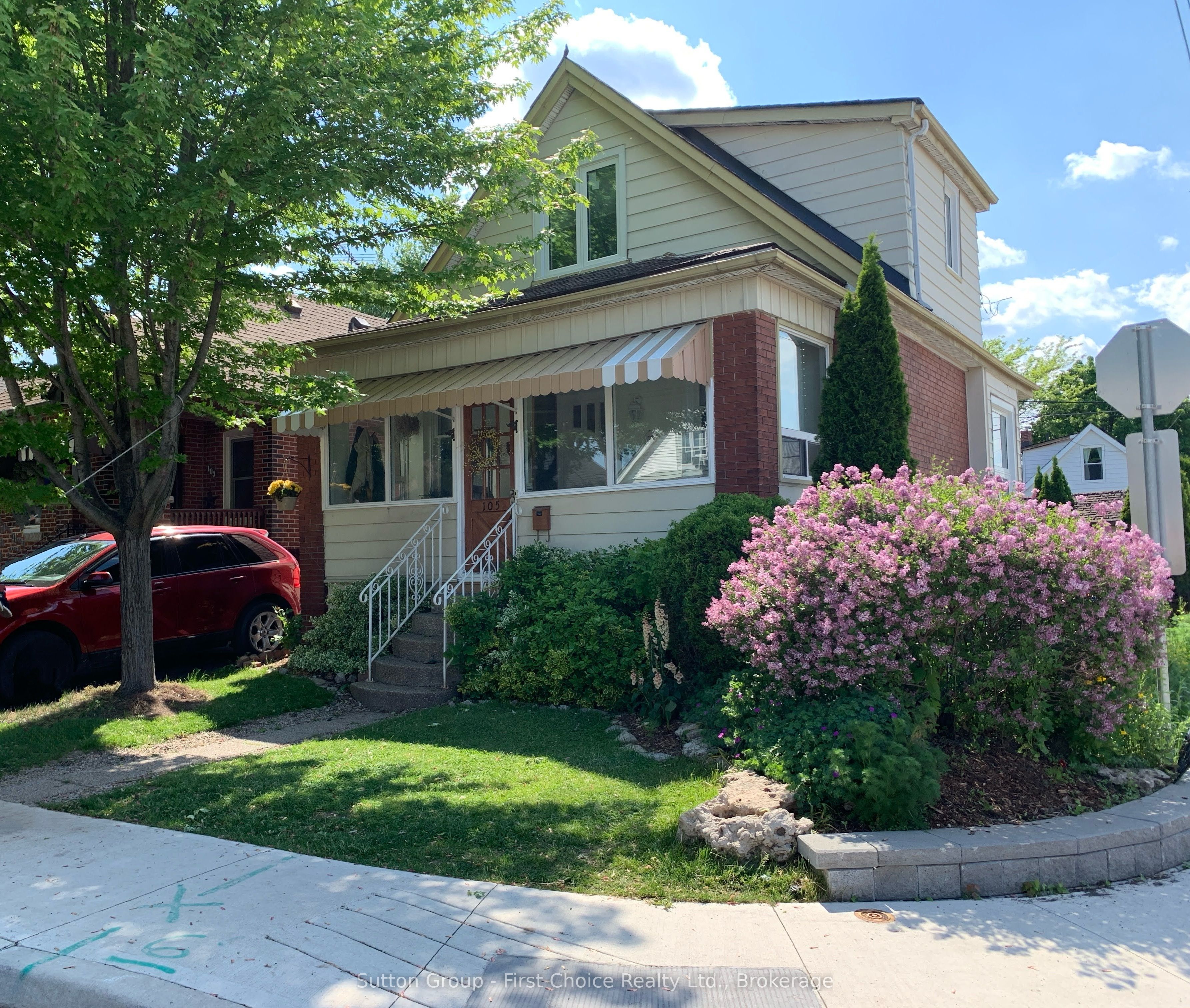 Additional image 2 of 105 Barons Avenue N, Hamilton, ON, L8H 5A5