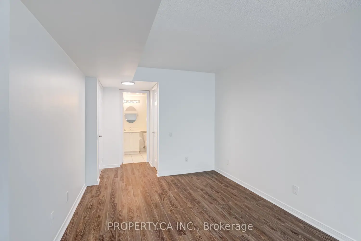 Additional image 11 of 8 Hillcrest Avenue 2309