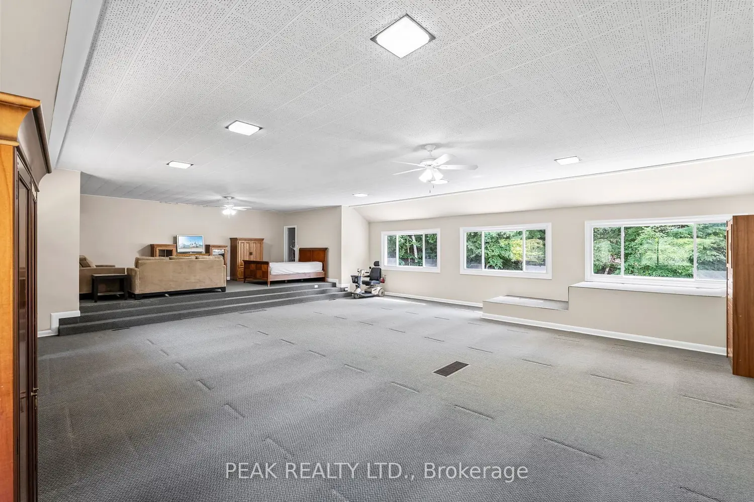 Additional image 8 of 1812 Frontenac Road