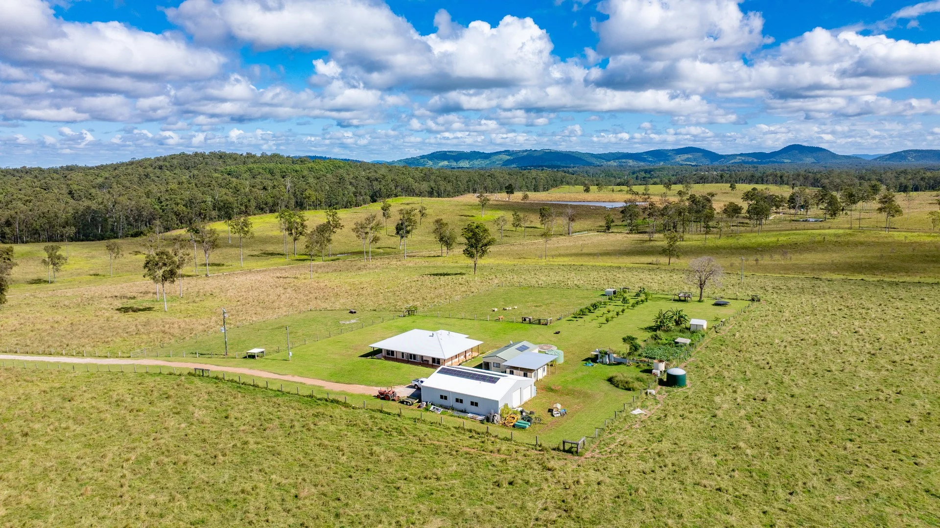 667 Beckmanns Road, Glenwood QLD 4570