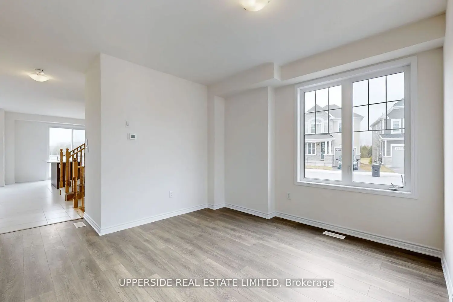 26 Shapira Avenue photo 3