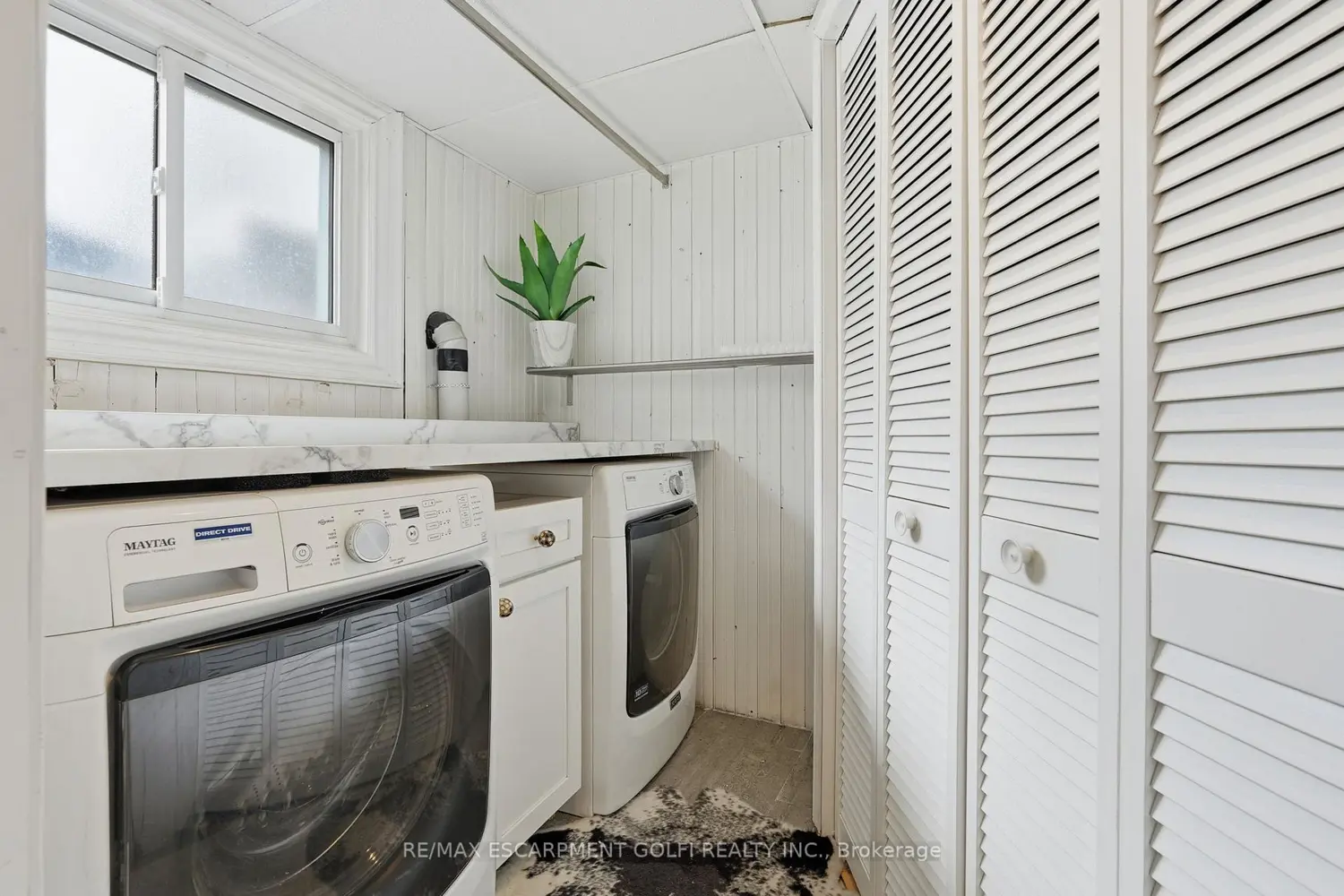 Additional image 11 of 13 Upper Canada Drive