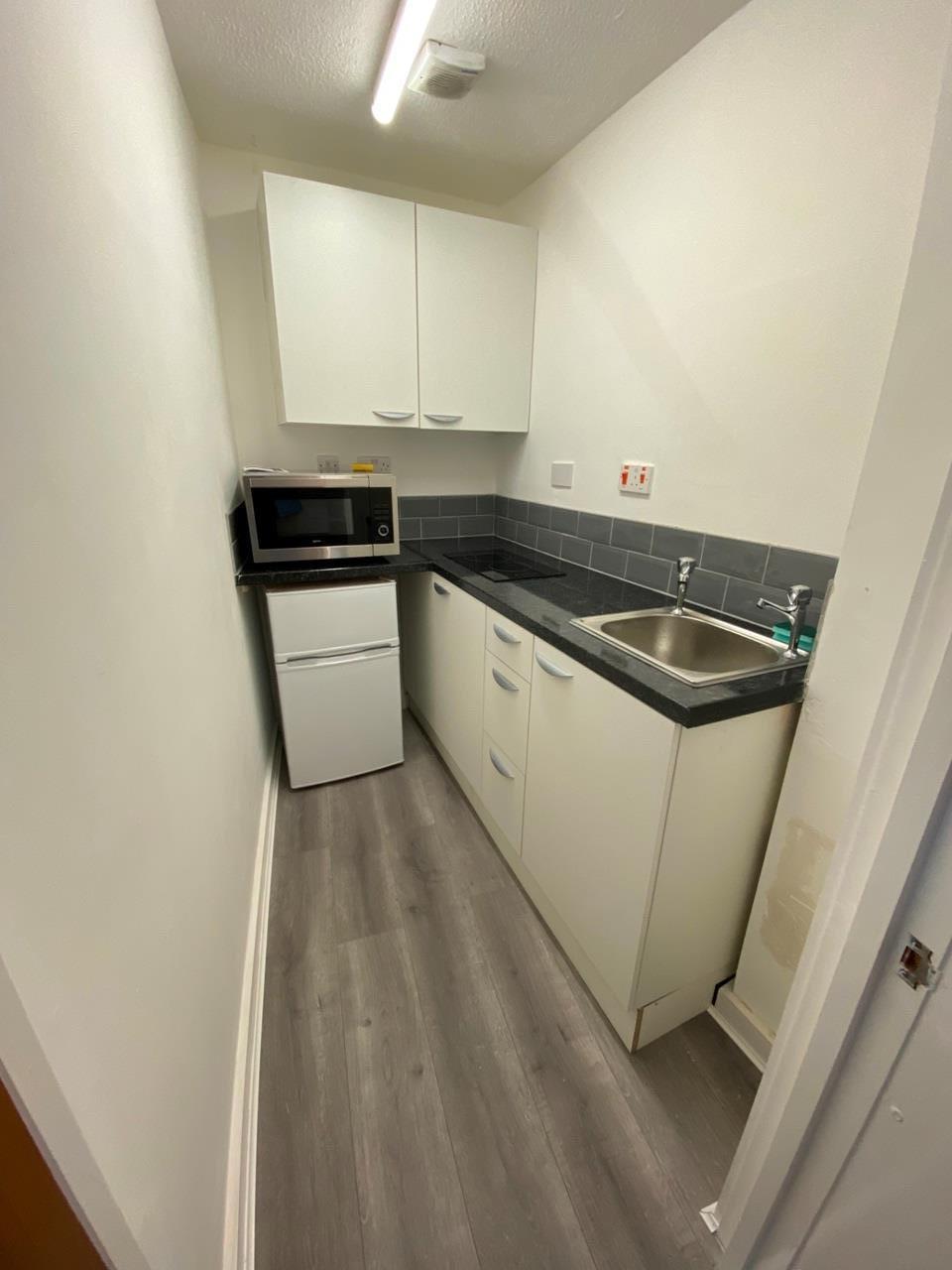 Additional image 8 of Studio Flat, The Chandlers, LS2, N1 7GU