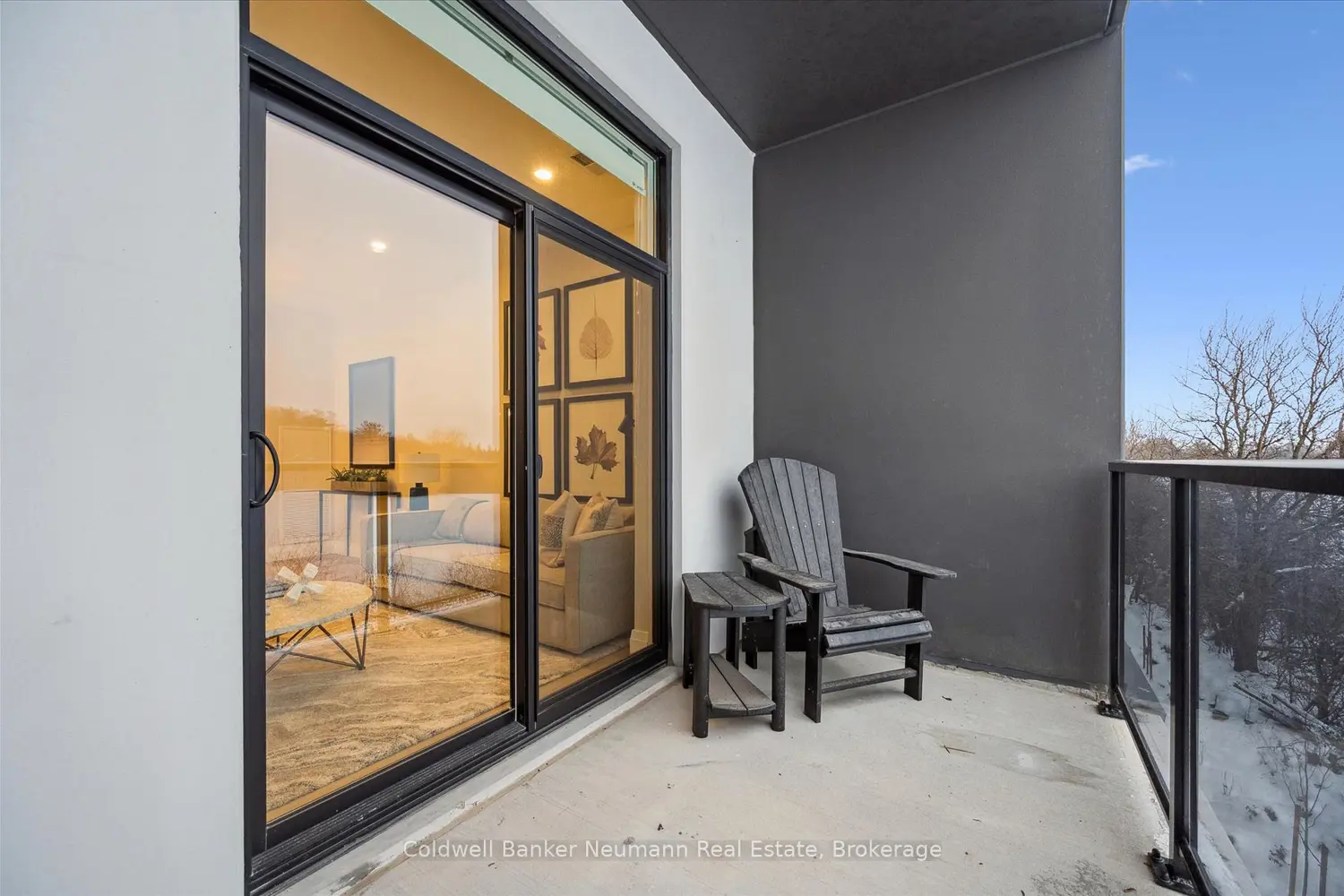 Additional image 7 of 1882 Gordon Street 318