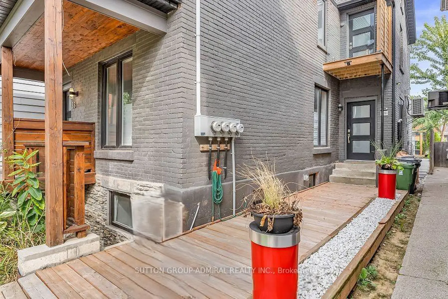 Additional image 4 of 33 Edwin Avenue