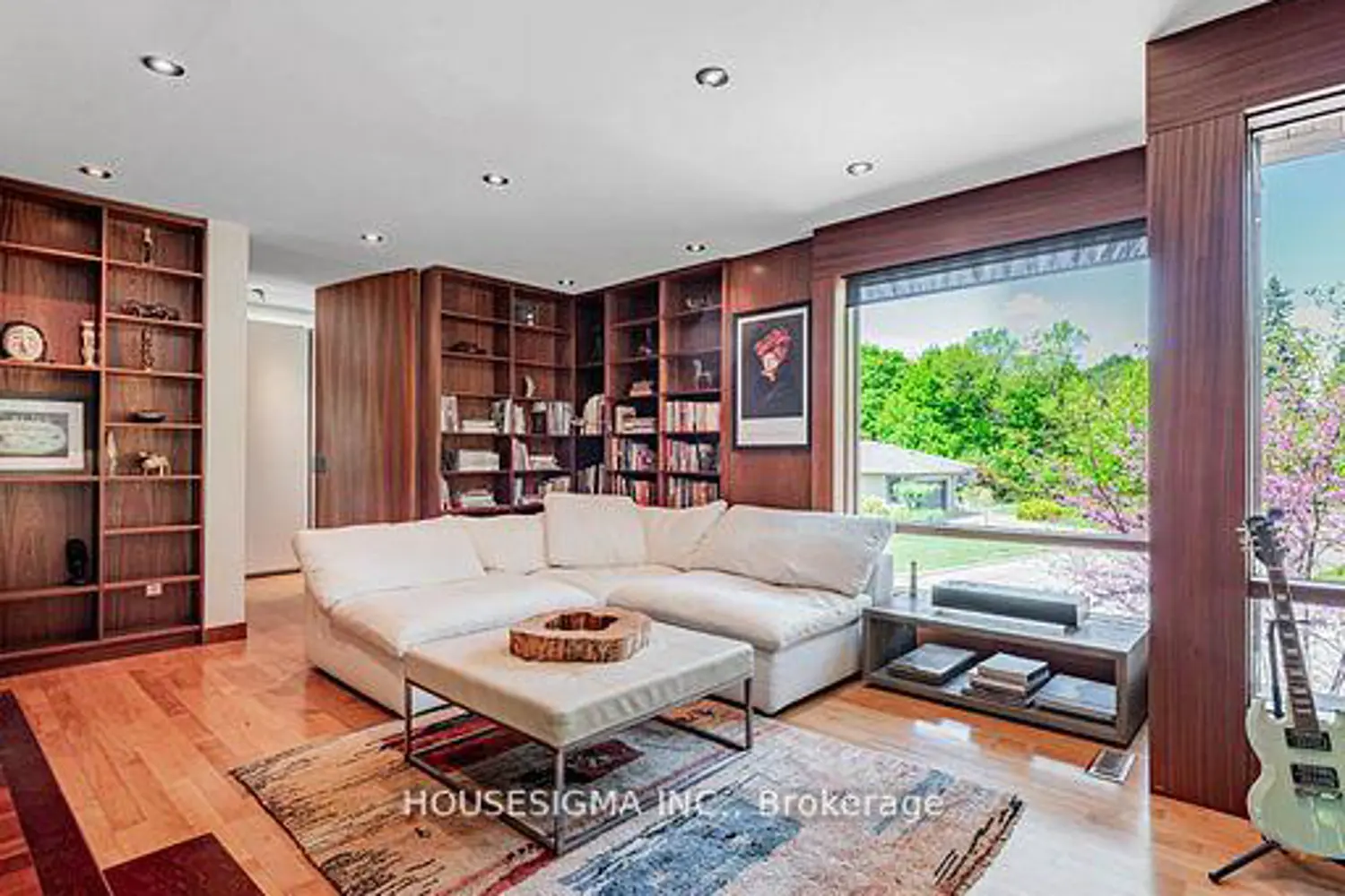Additional image 9 of 94 Laurentide Drive