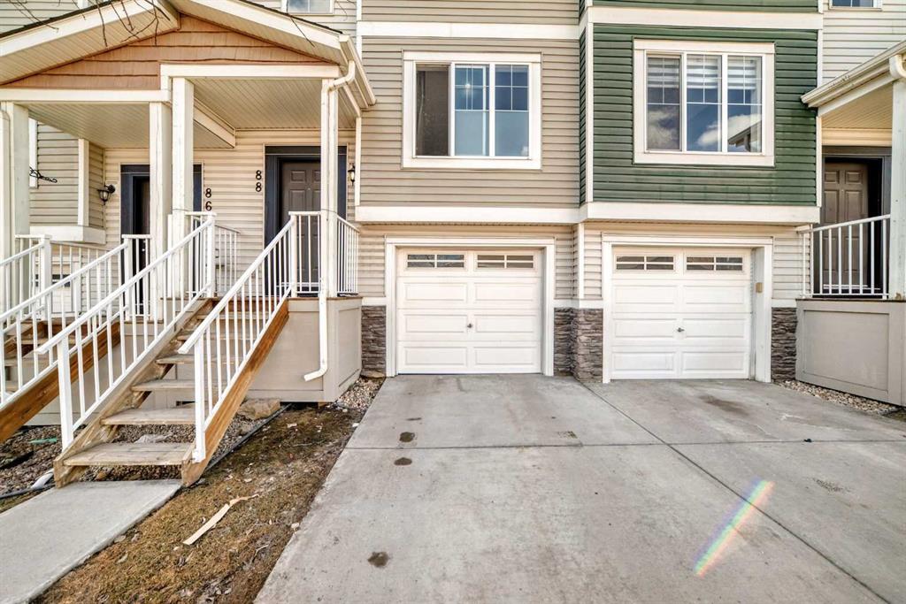 Additional image 2 of 88 Pantego Lane NW, Calgary, AB, T3K 0T1