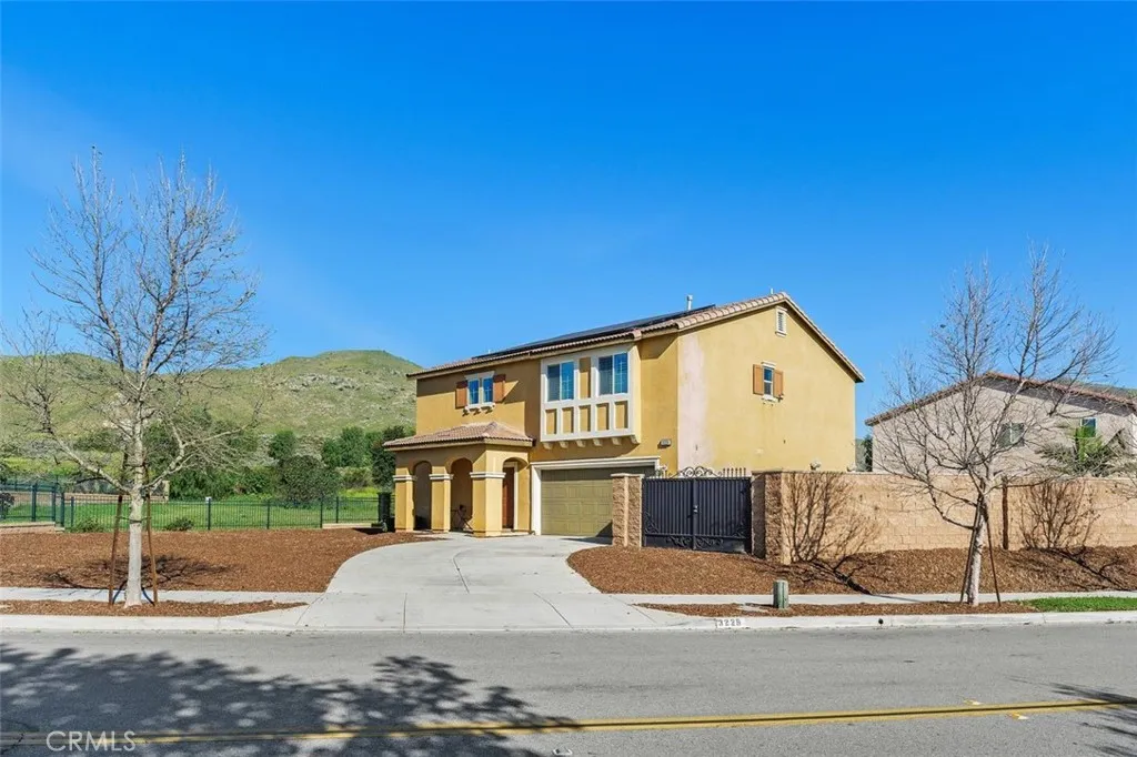 Additional image 3 of 3229 Quarry Drive, Jurupa Valley, CA 92509