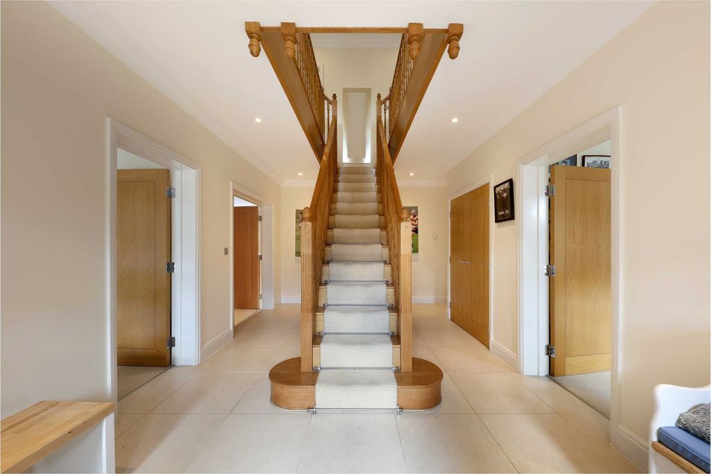 Additional image 5 of 6 bed detached house for saleBarton Drive, Beaconsfield, Buckinghamshire HP9