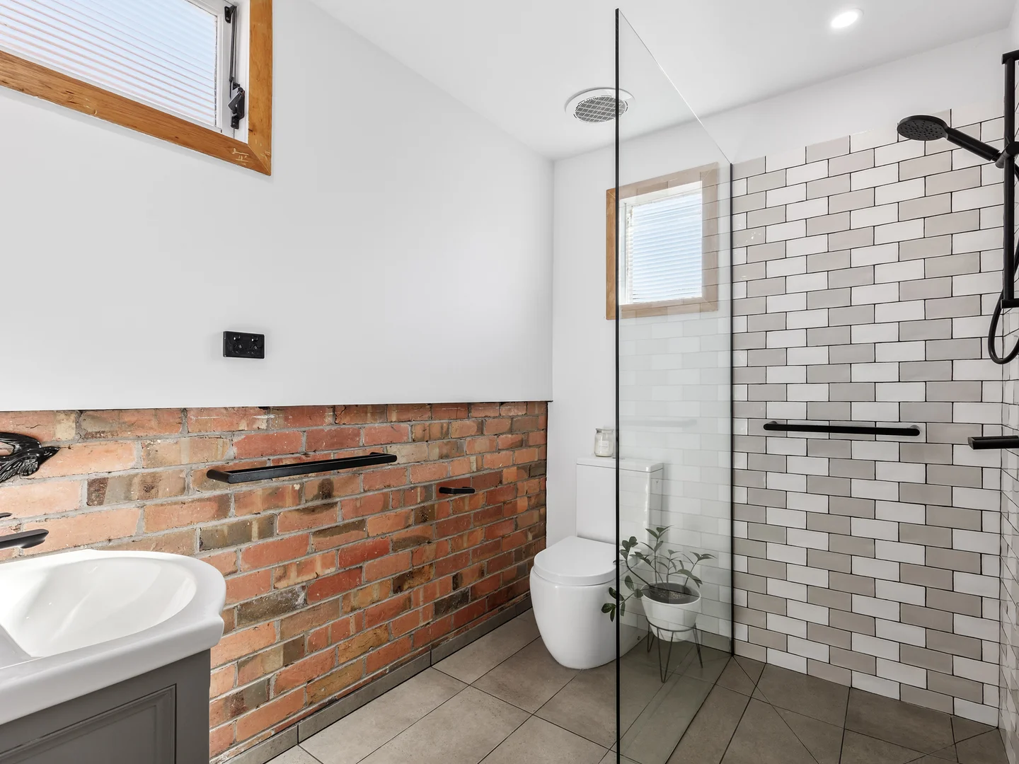 Additional image 8 of 8 Philip Street, Manifold Heights VIC 3218