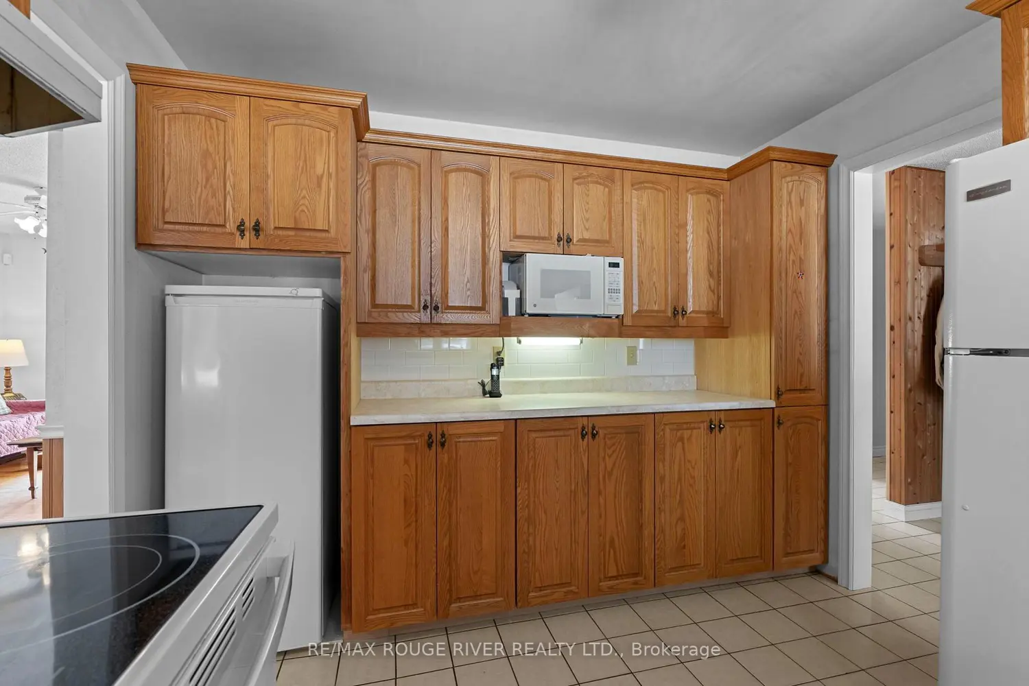 223 Turk Road photo 4