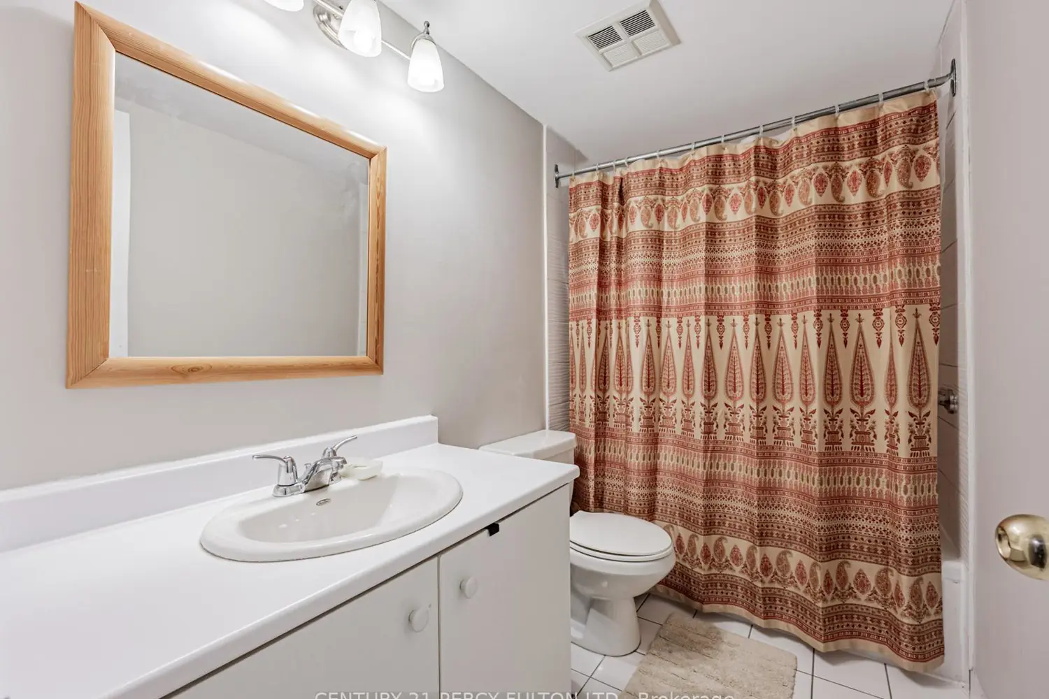 Additional image 17 of 1485 Lakeshore Road 909